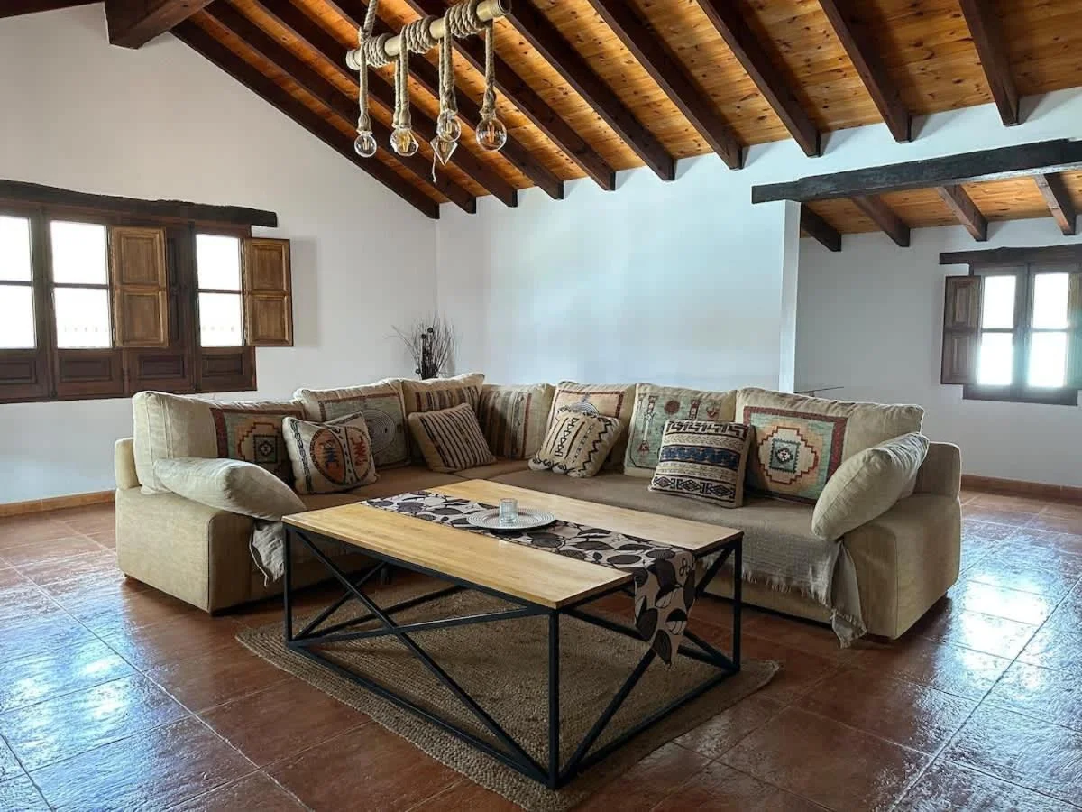 Villa with pool in the centre of Fuerteventura 3