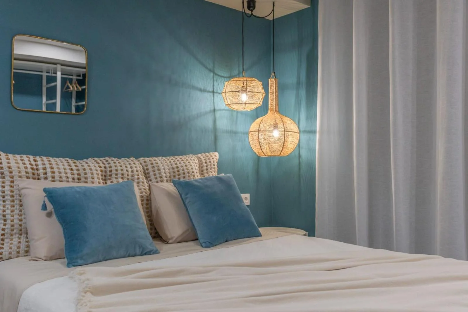 Exclusive Design Loft with air-conditioning 7 minutes from the beach 1