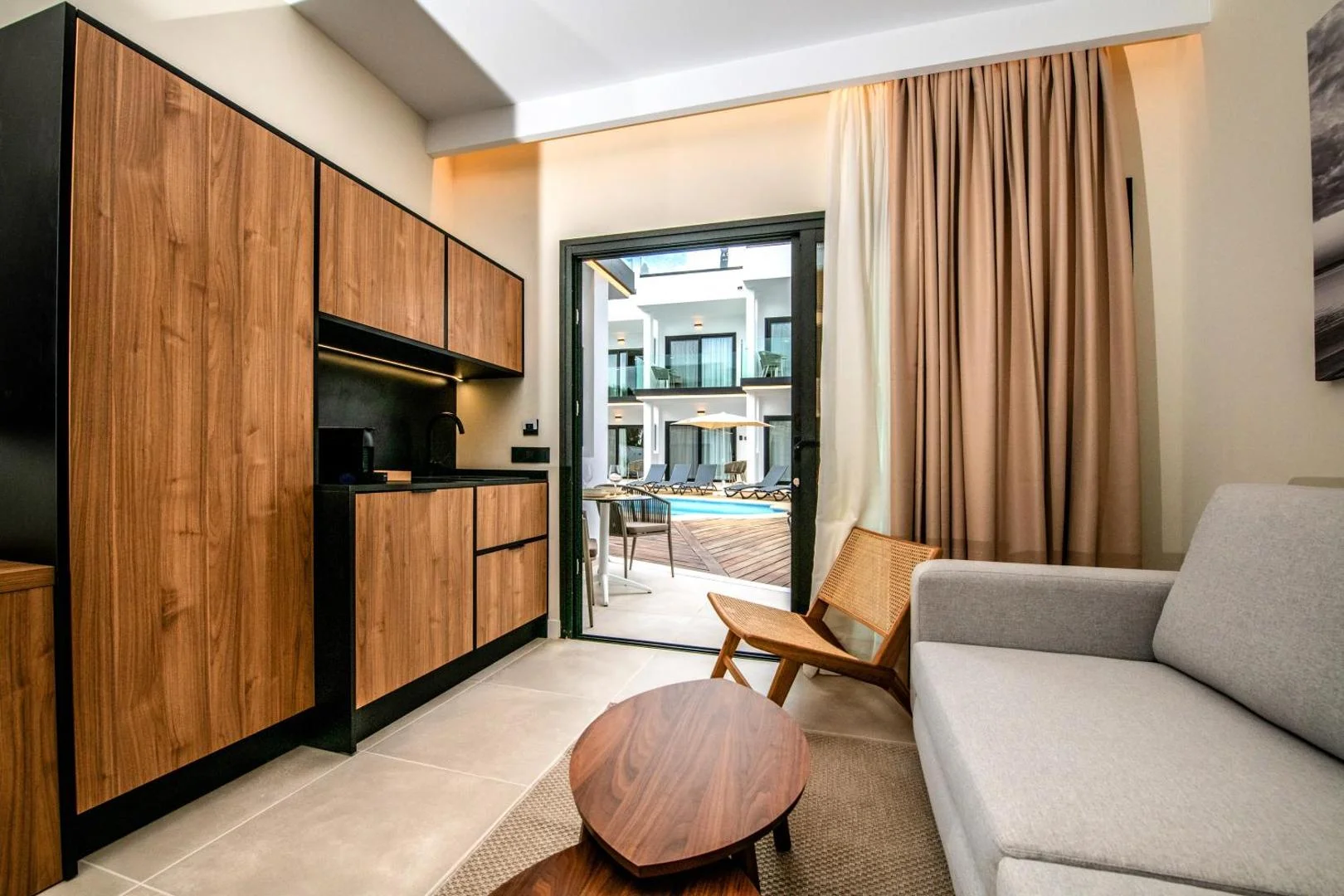 Saladar Suites Boutique 5