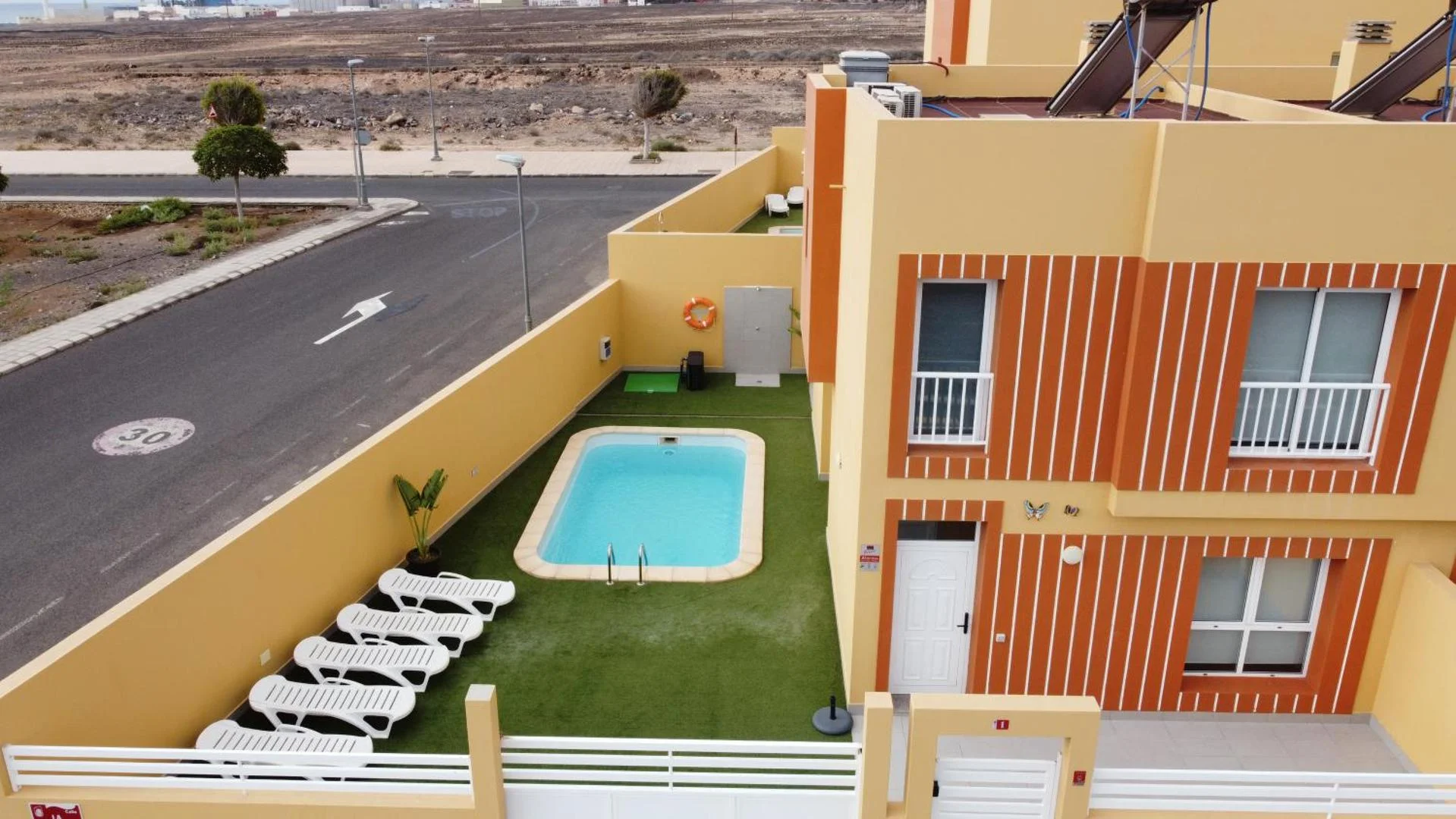 Mariposas Home Pool 1