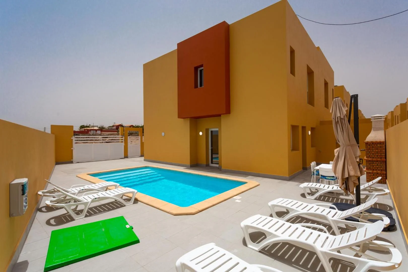Mariposas Home Pool 3