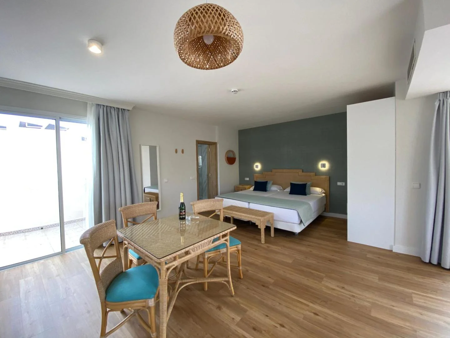 Hotel Esmeralda Maris by LIVVO 3
