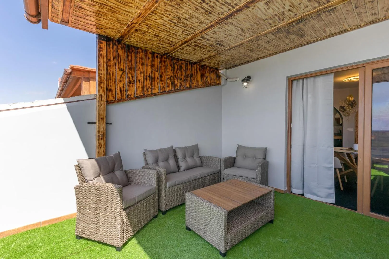 Terra Nova Penthouse 4