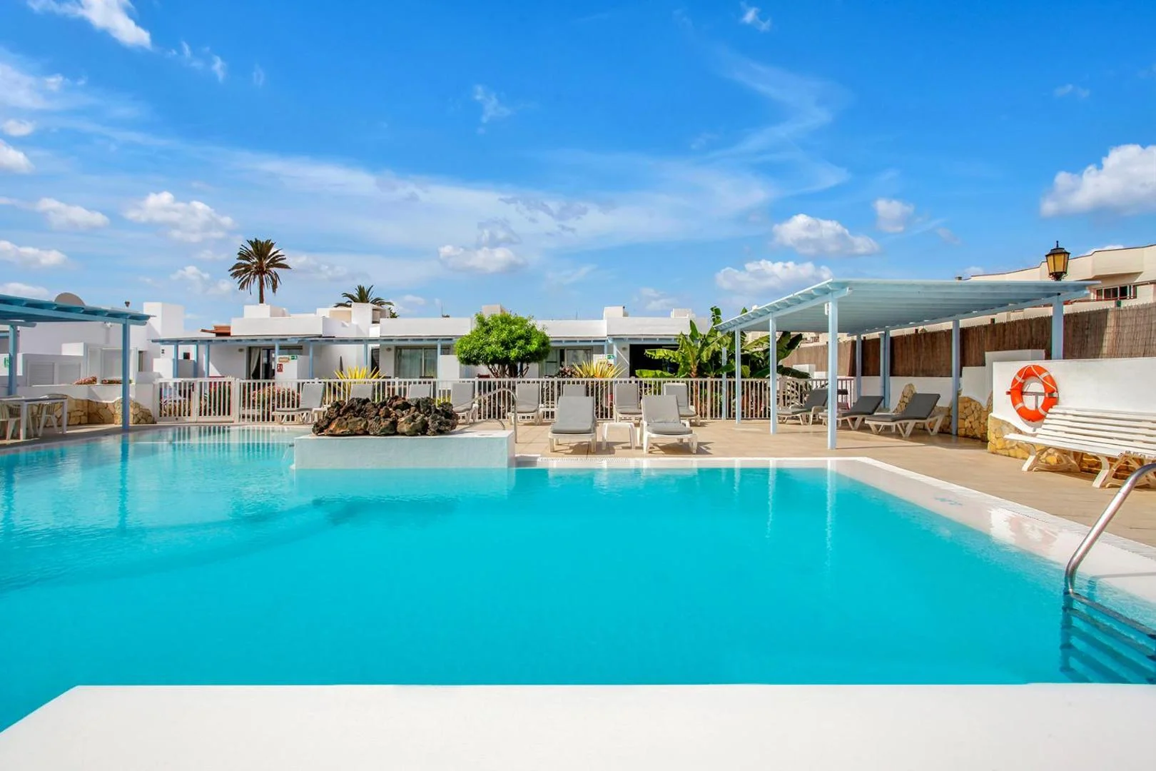 Apartamentos LIVVO Mar Azul - Adults Only 1