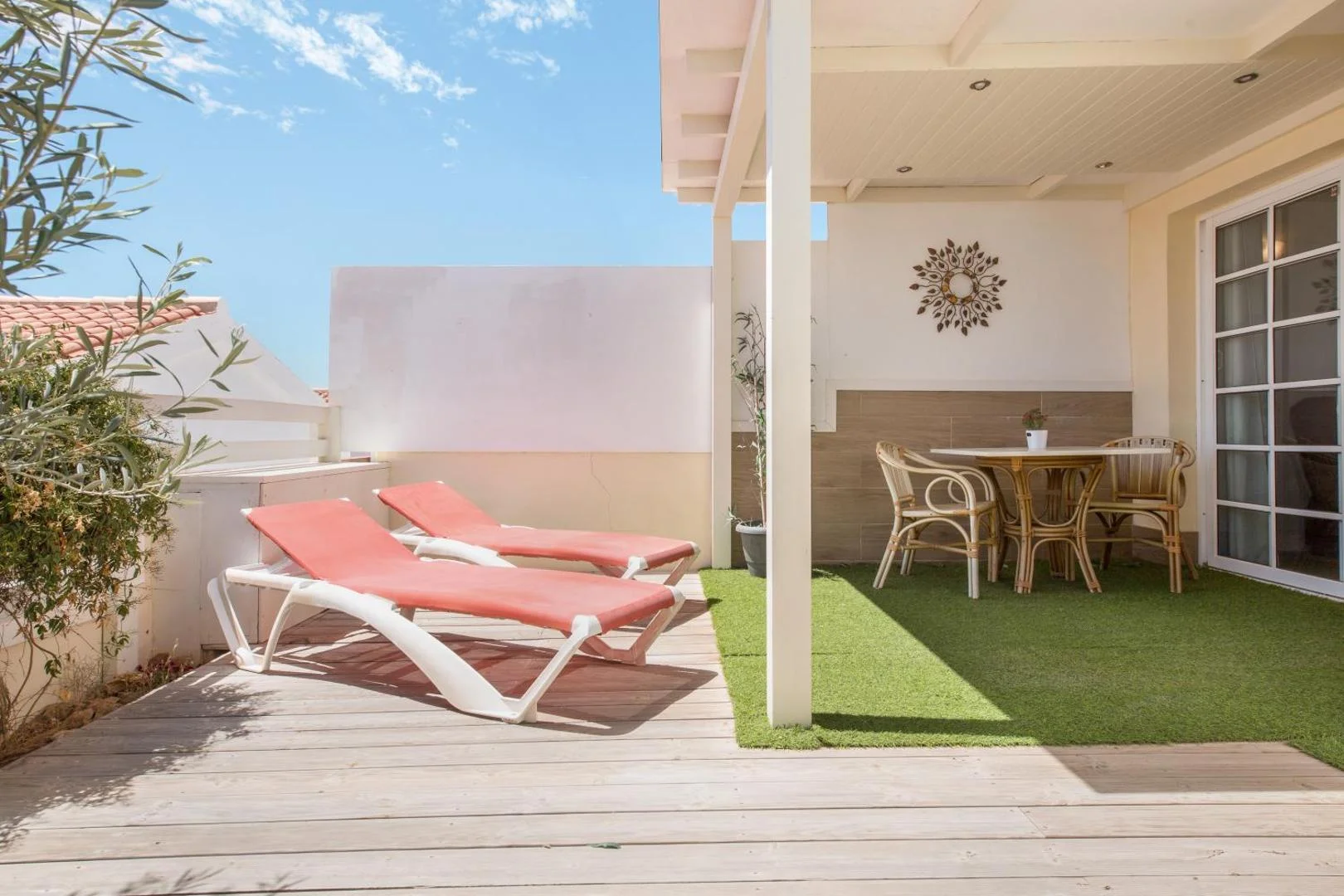 Caleta Beach Deluxe 1