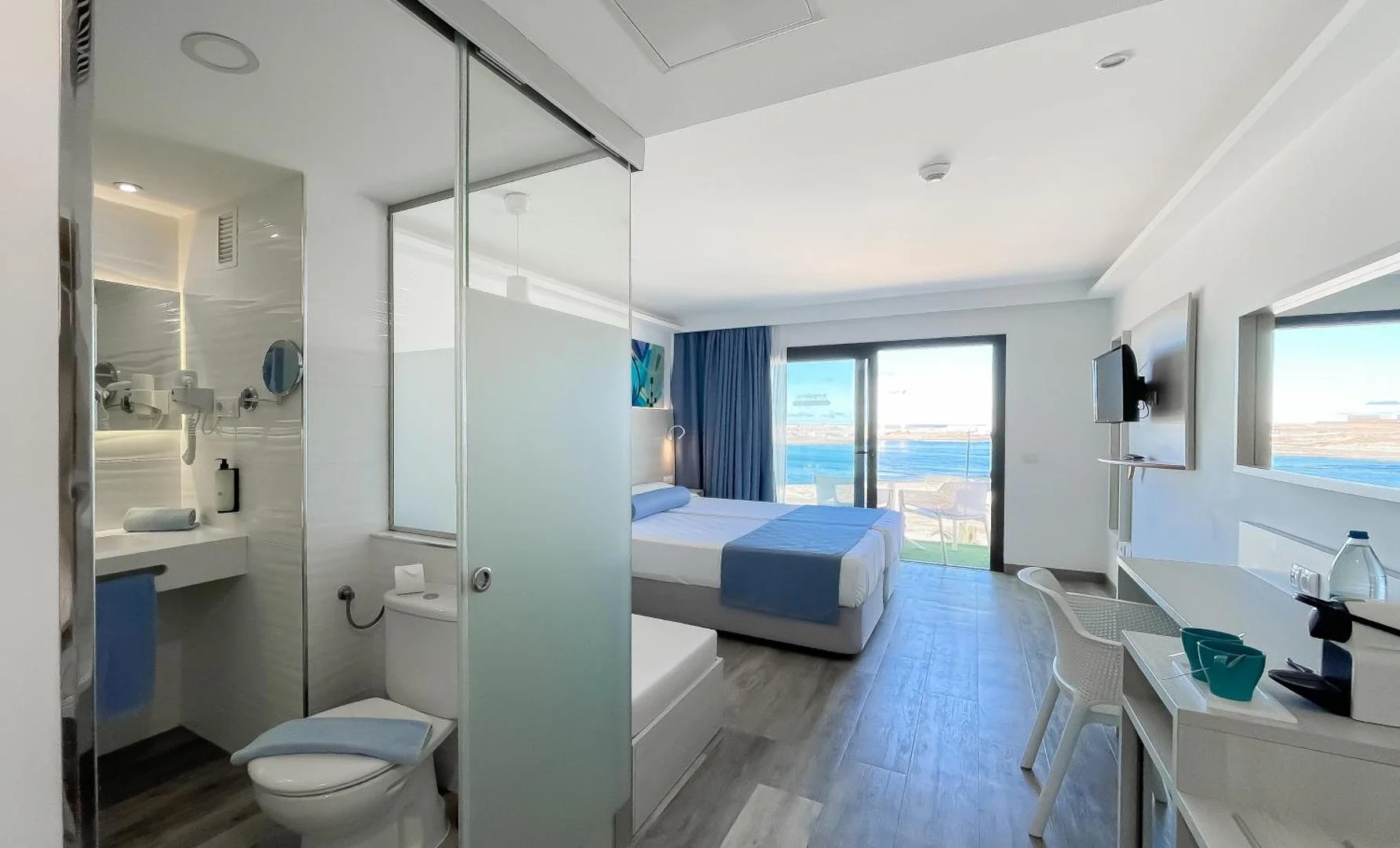 Corralejo Surfing Colors Hotel&Apartments 4