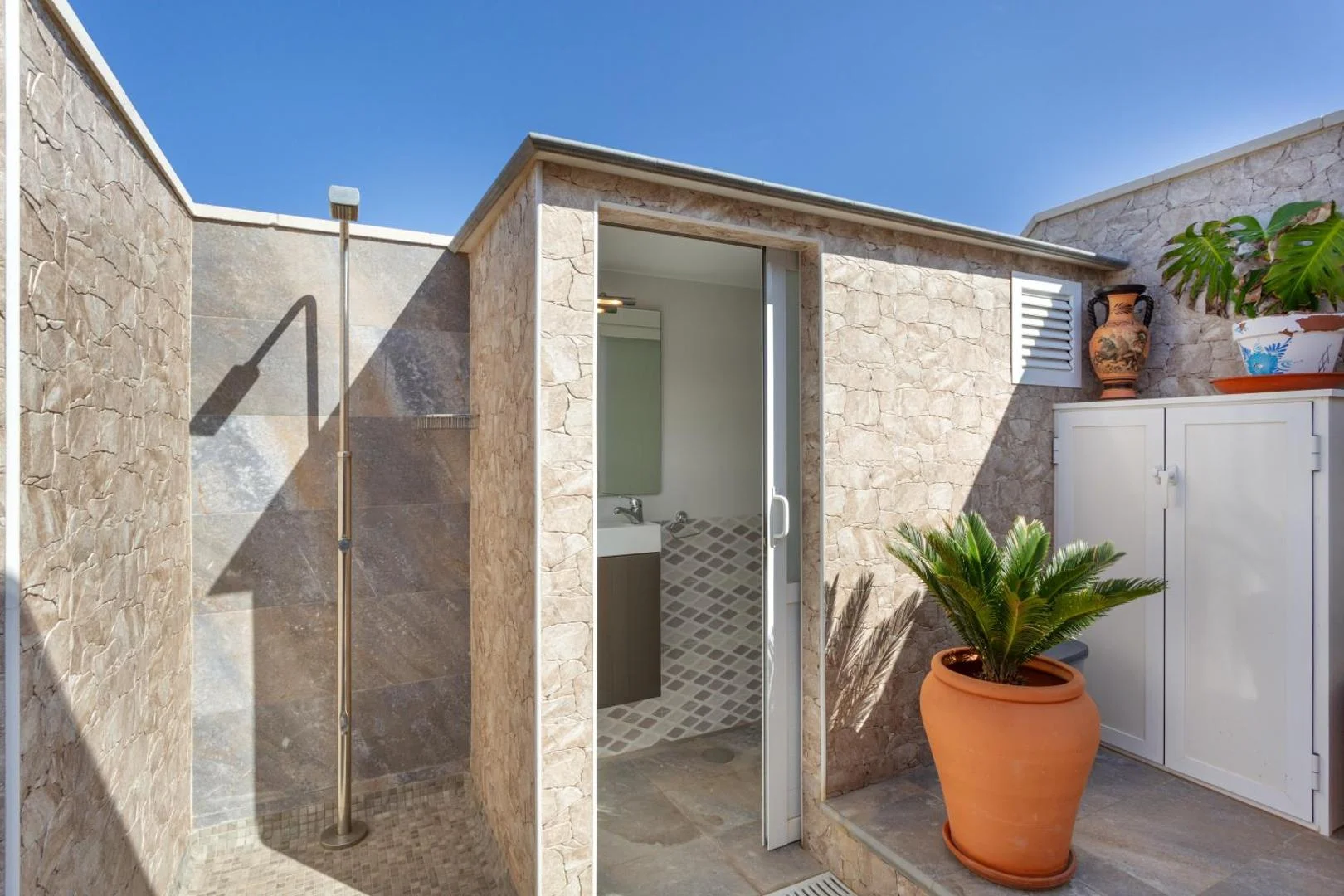 Casa Kentia 4