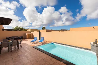 Home2Book Isla Lagoa, Private Pool in La Oliva, Fuerteventura