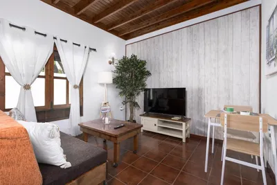Home2Book La Molina B, Cozy Country House — photo 2