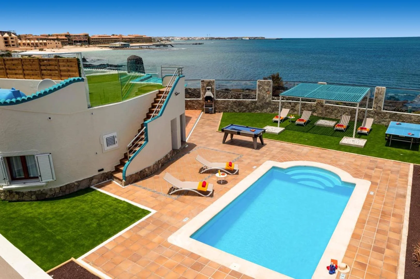 Villa Lobos by Villa Plus 1