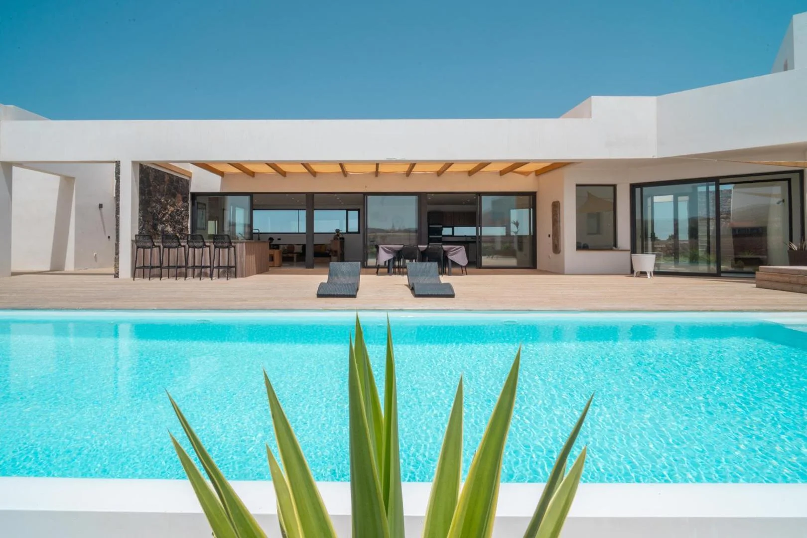 Villa Karuna by Aura Collection 1