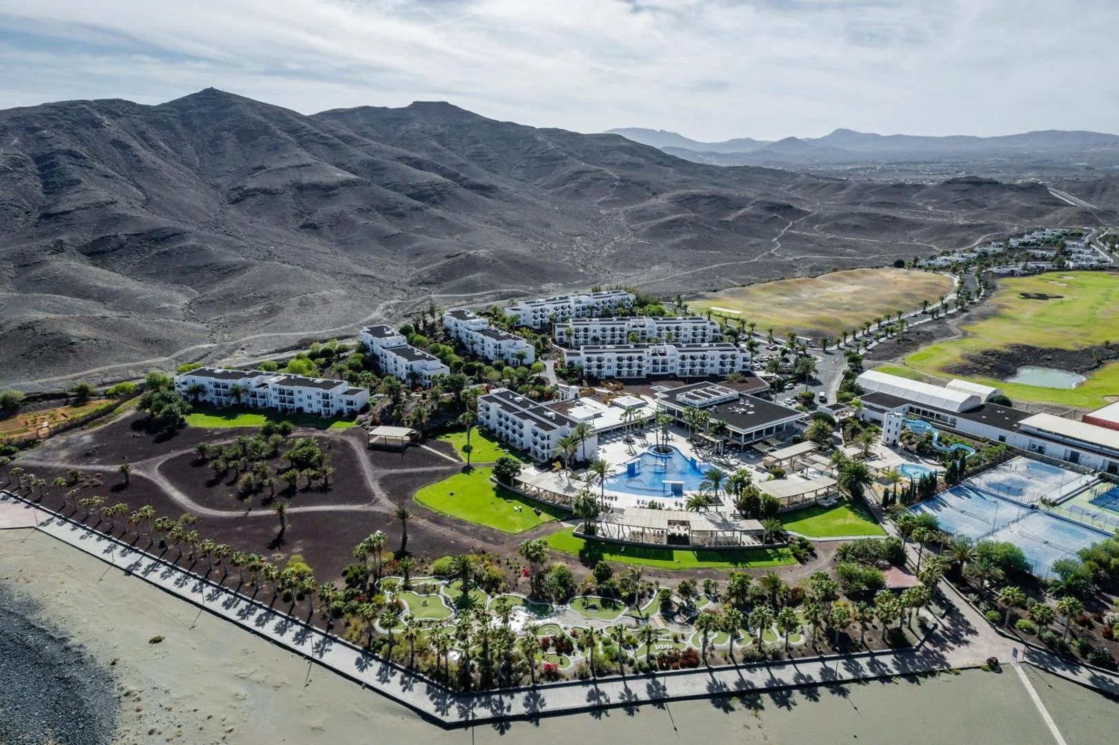 Playitas Aparthotel - Sports Resort 1