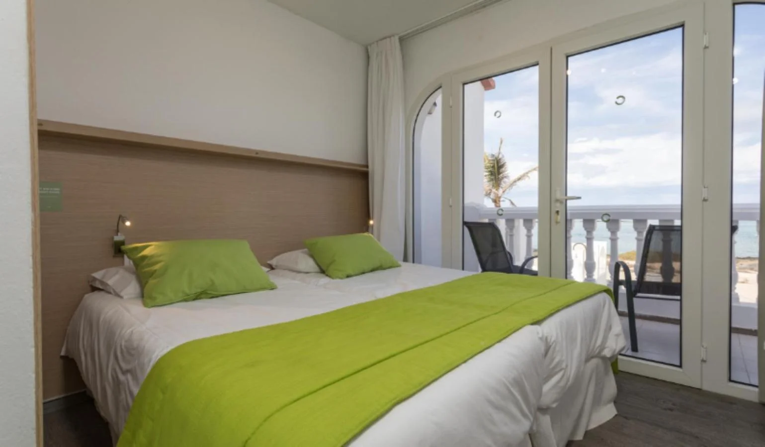 Apartamentos LIVVO Galera Beach 3