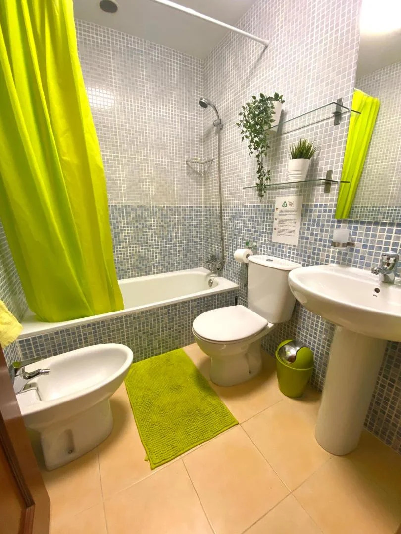 Red Surf Home 4