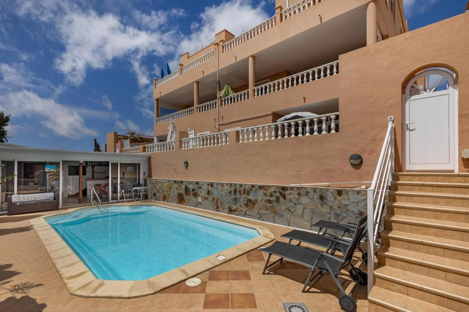 Casa Marron 1