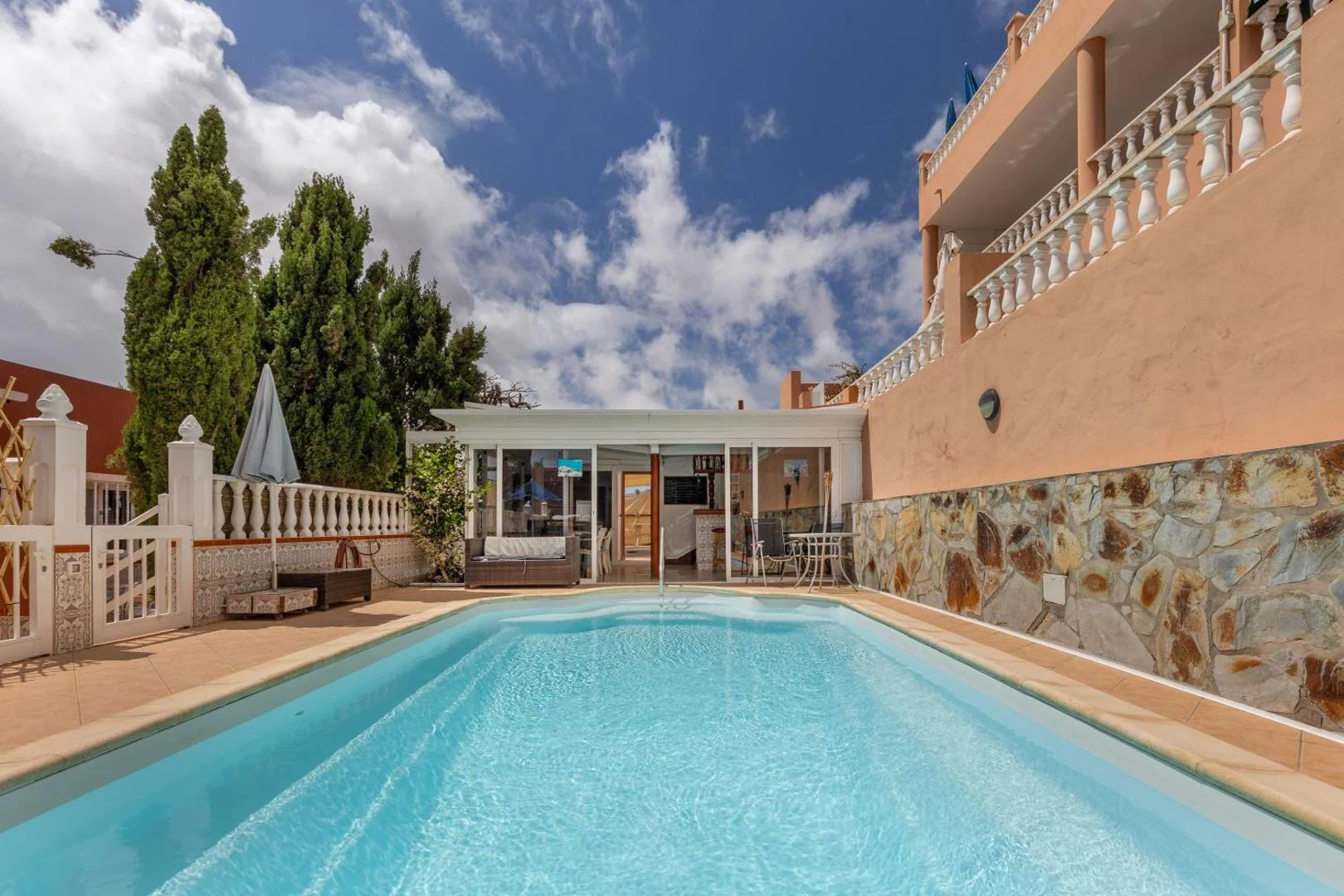 Casa Marron 5
