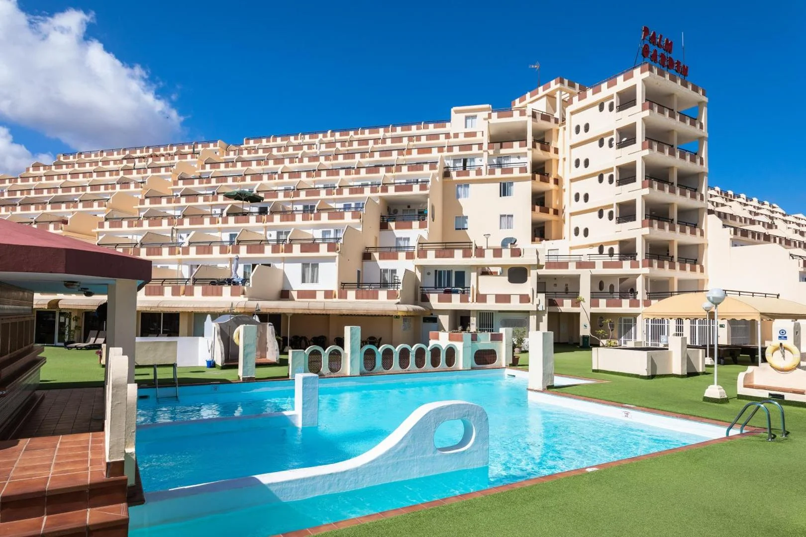 Palm Garden with sea views to the beach, pools 5
