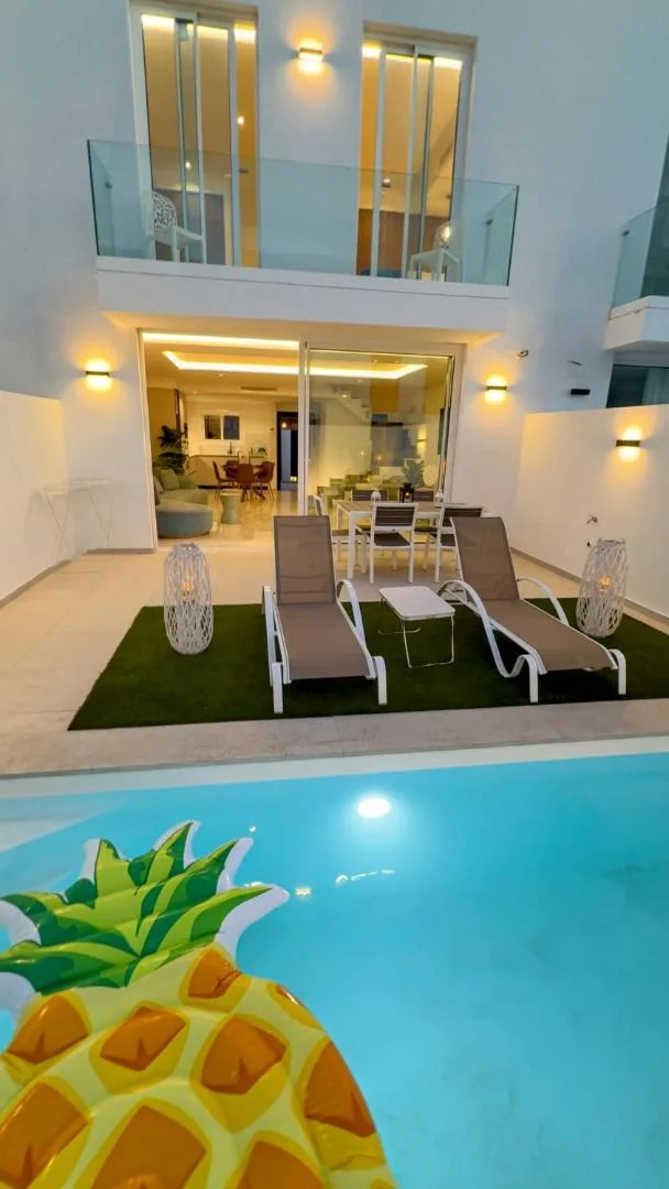 Alma Nomada Villa with Heated Pool & Solarium & BBQ & Chillout Ideal for families 3