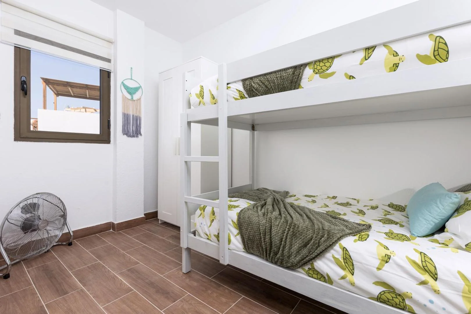 Home2Book Cozy Beachfront Getaway in Tarajalejo 4