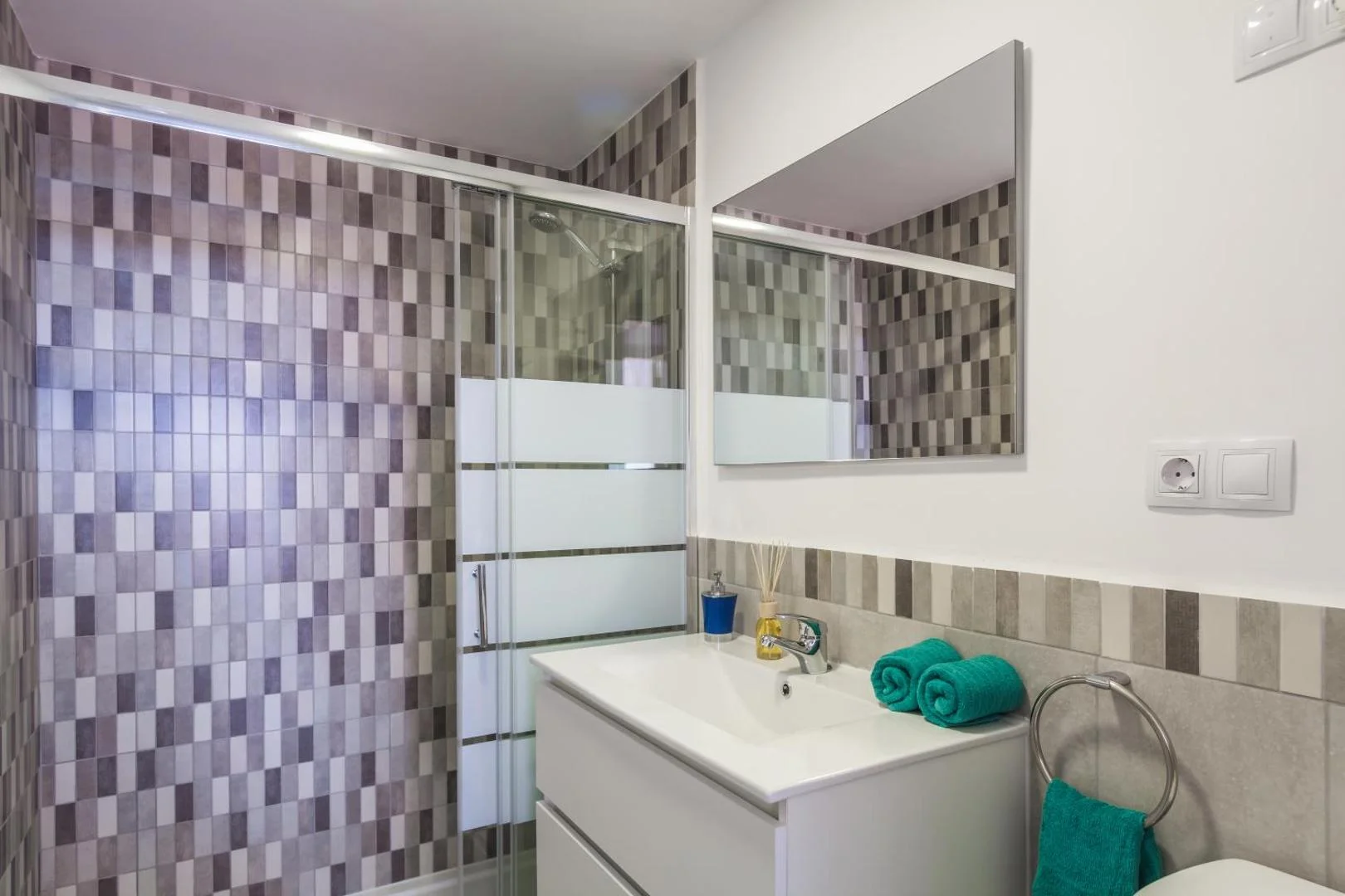 Ocean View Penthouse II 4