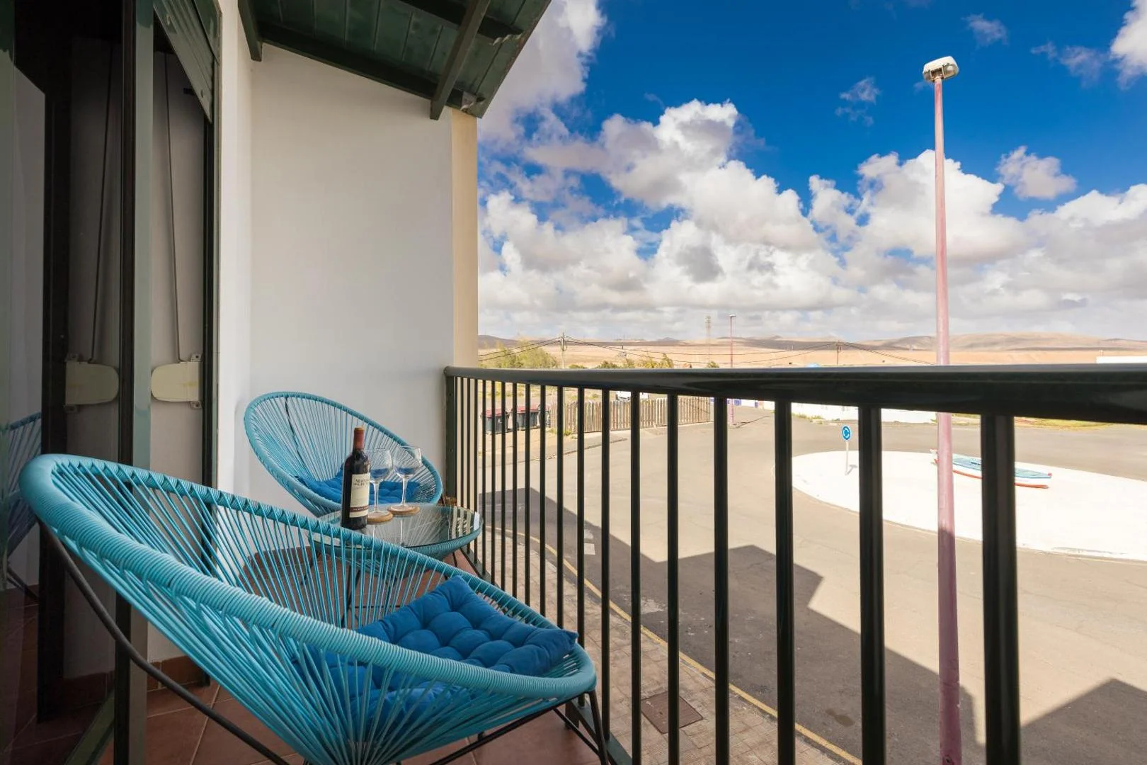 Home2Book Elegant City Escape with Terrace 1