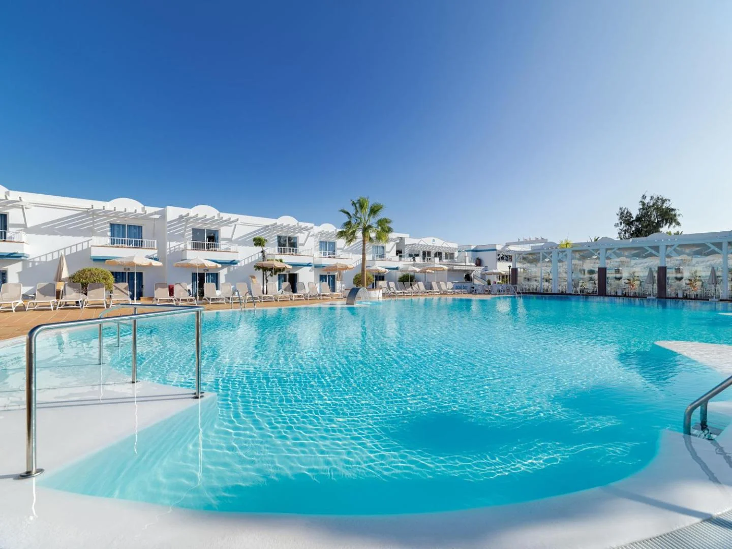 Hotel Arena Beach 1